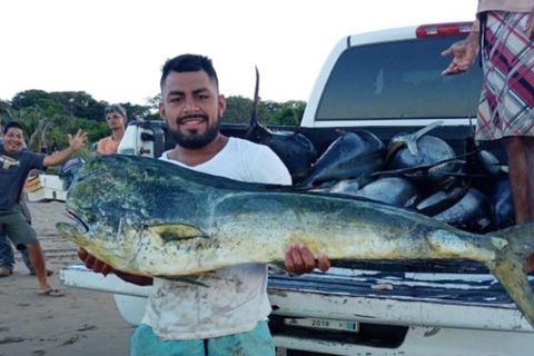 Pedasí: Full-Day Fishing Trip with Boat and Captain