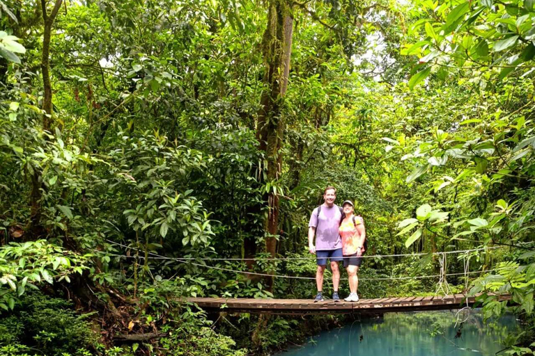La Fortuna: Rio Celeste Waterfall and National Park Tour