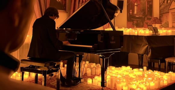 Krakow: Chopin Concert by Candlelight with Wine