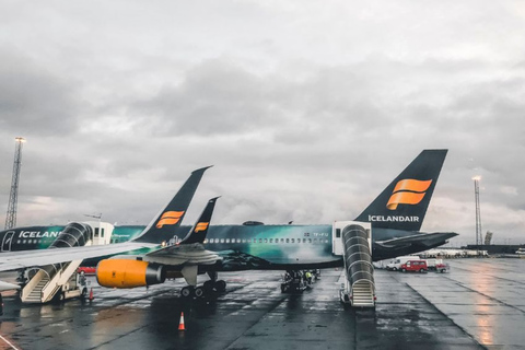 Keflavik Airport (KEF) ↔ Reykjavik: Private Airport Transfer Reykjavik city any address ==> Keflavik Airport