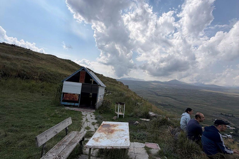 Khashlama in the Mountains: Feast by the Fire