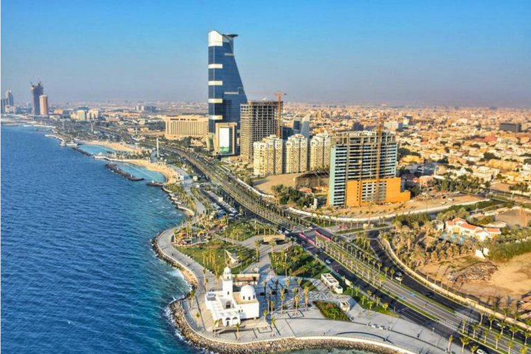 Jeddah: Layover Sightseeing Tour with Airport Pickup