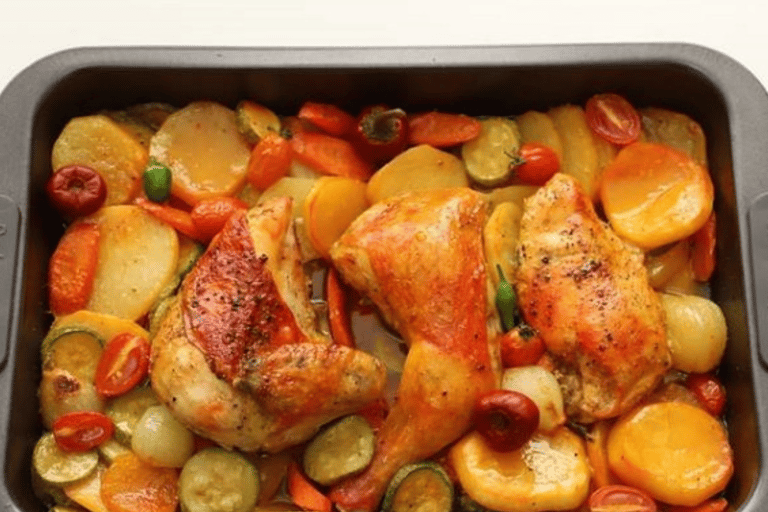 Wadi Rum: Almoço ou Jantar ao Estilo Beduíno com Serviço de BuscaAlmoço beduíno local com chá, café, bebidas geladas e serviço de busca