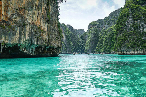 Desde Phi Phi: 6 horas de tour en barco privado por las islas Phi PhiExcursión para 3-5 personas