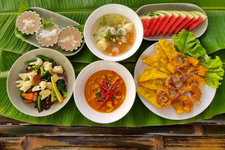 Khao Lak: Jangada de Bambu, ATV e Tour Particular das Tartarugas MarinhasKhao Lak: Tour particular com jangada de bambu, ATV e tartarugas marinhas