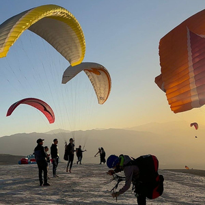 Marrakech: Paragliding over Agafay Desert & Atlas Mnt Views