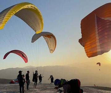 Marrakech: Paragliding over Agafay Desert & Atlas Mnt Views