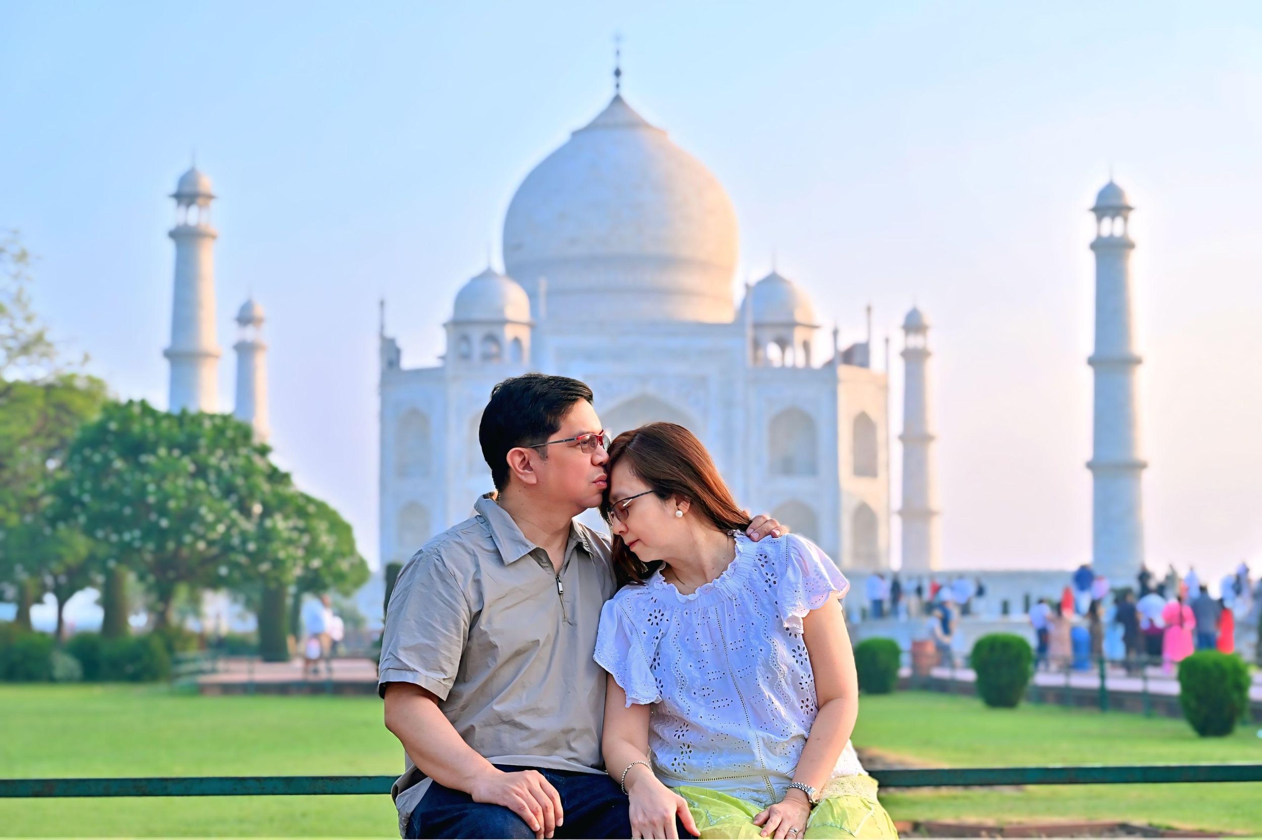 Ab Delhi: Tagestour zum Taj Mahal bei Sonnenaufgang und nach Agra mit 5-Sterne-Mahlzeit