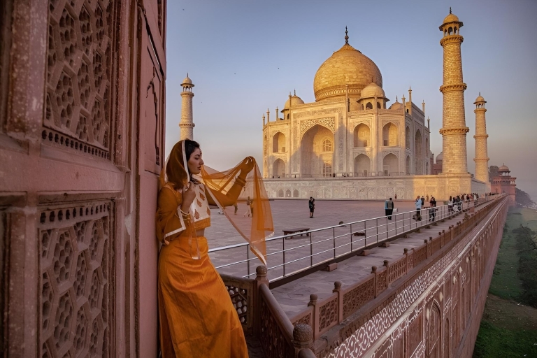Z Jaipur: prywatna wycieczka do Taj Mahal tego samego dniaWycieczka z przewodnikiem i wejściem do zabytków i lunchem