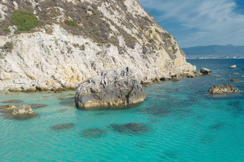 Cagliari: Devil's Saddle Boat Tour with Spritz and Chips