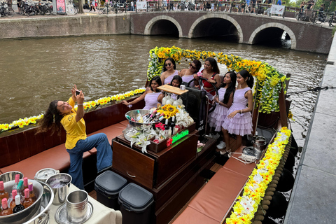 Amsterdam: Discreet Luxury Smoke-Friendly Canal Cruise Amsterdam: Discreet Luxury Smoke-Friendly Canal Boat Cruise