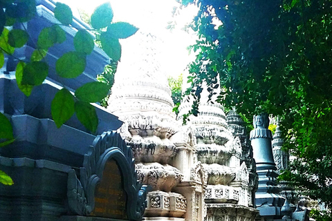 Phnom Penh: Bikes and Bites Cycling Tour