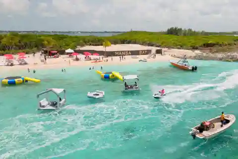 Nassau : Cochons à la nage, plongée avec tuba et tour en bateau sur la plage