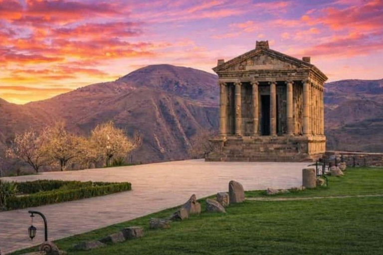 Evening Garni & Geghard Trip from Yerevan by Chevrolet Volt Evening Garni & Geghard Trip with Transfer