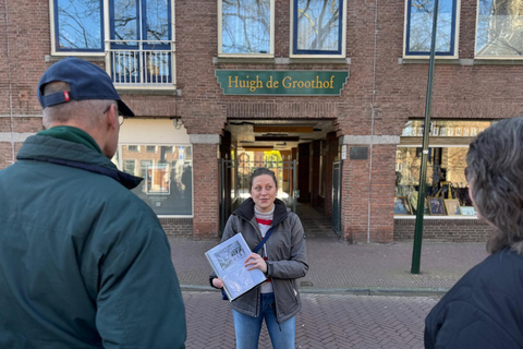 Delft: Hugo de Groot Walking Tour Private guided walking tour in Dutch