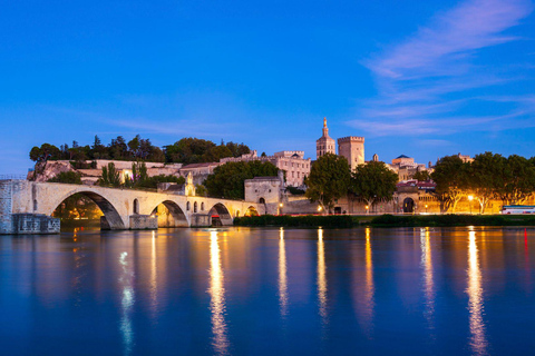 Best of Avignon: Privat rundvandring med en lokal guidePrivat tur med stadsvandring - 3Hr