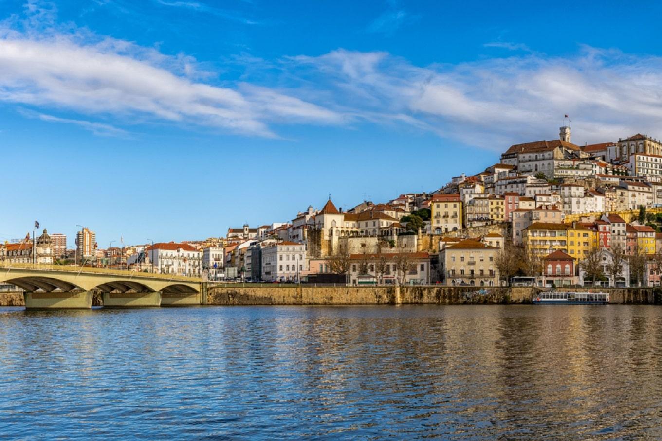 Coimbra: Gruppentour durch Universität und Stadt mit Tickets