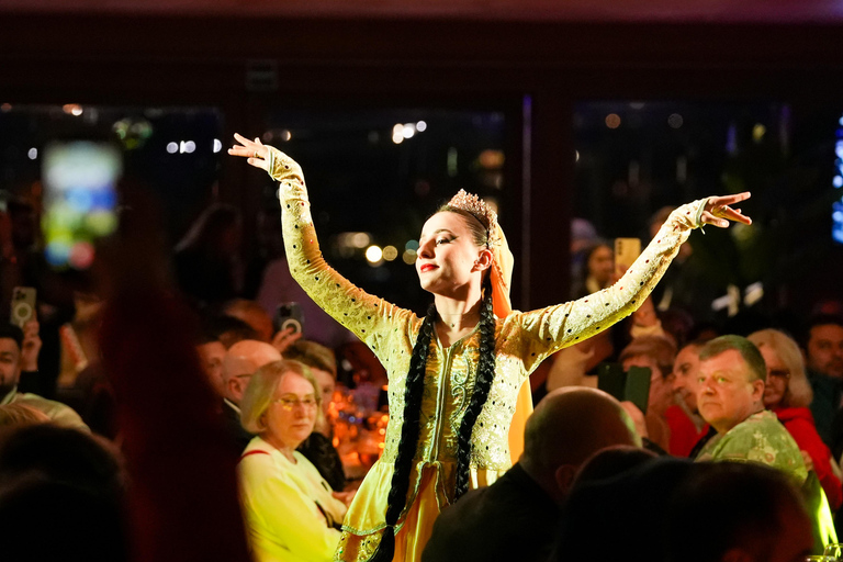 Istanbul: Luxury Dinner Cruise Pickup Include Menu + Soft drinks + Meeting point