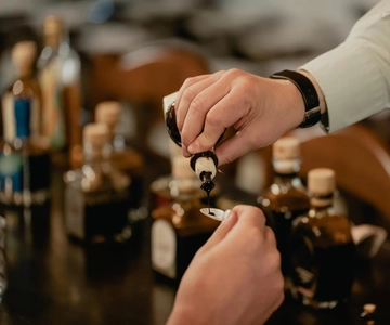 Modena: guided tour and tasting of superb Balsamic Vinegar