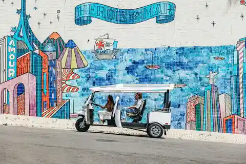 Vadio: Tour particular em Tuk Tuk pelo centro histórico de Lisboa
