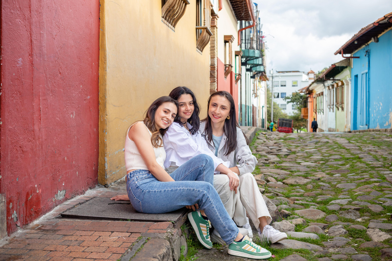 Bogotá: Professional Photoshoot with a Local Photographer