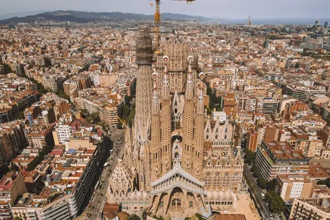 Visita a la Sagrada Familia con ticket de entrada sin colas