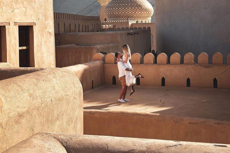 From Muscat: 3-Day Nizwa, Desert, Turtle, Wadi Shab
