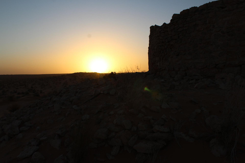 Djerba: Desert sunset, Bedouin evening, and aperitif included Djerba: Sunset in the desert, Bedouin evening, and aperitif included