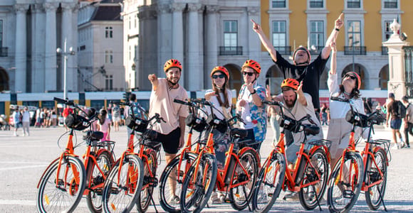 Lisbon: Guided Bike or E-Bike Tour with Viewpoints
