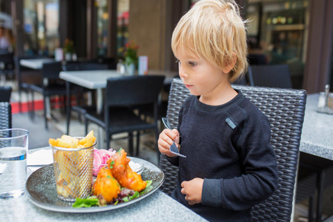 Degustacja szwedzkiego jedzenia, wycieczka po restauracjach na Starym Mieście w Sztokholmie3,5 godziny: Wycieczka kulinarna z degustacją w 3 lokalach