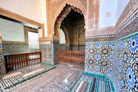 Marrakech Saadian Tombs Entry Ticket with Digital Guide App