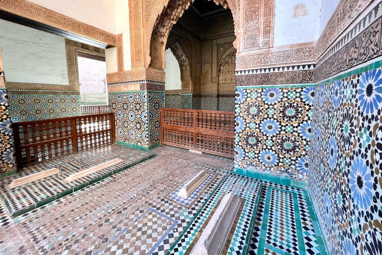 Marrakech Saadian Tombs Entry Ticket with Digital Guide App
