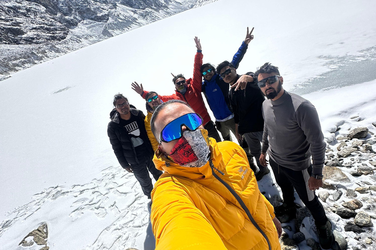 Rolwaling Valley Trek: odkryj święte jeziora przez 12 dni