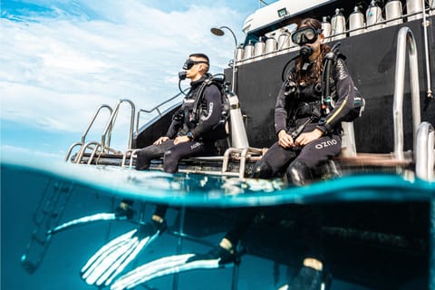 Phuket: Racha Yai & Noi 3-Dive Scuba Day Trip