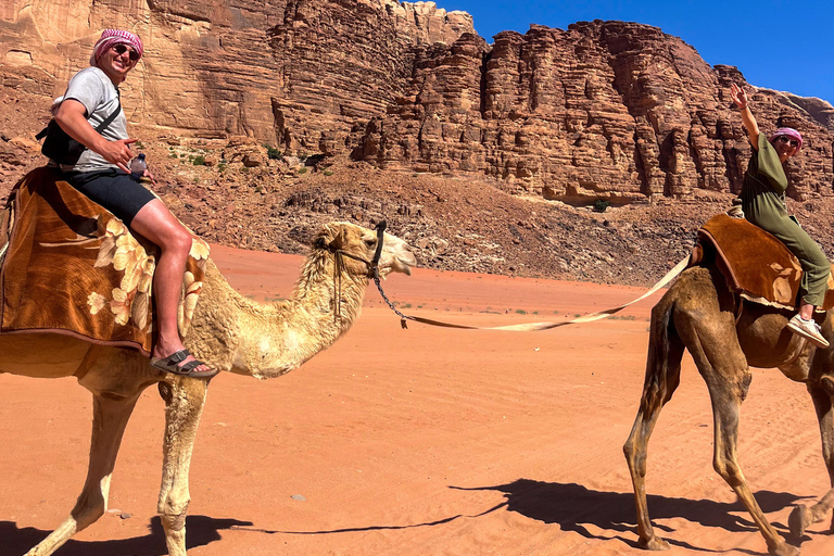 Wadi Rum: 2-Day Southern Desert Tour, Camel & Stargazing