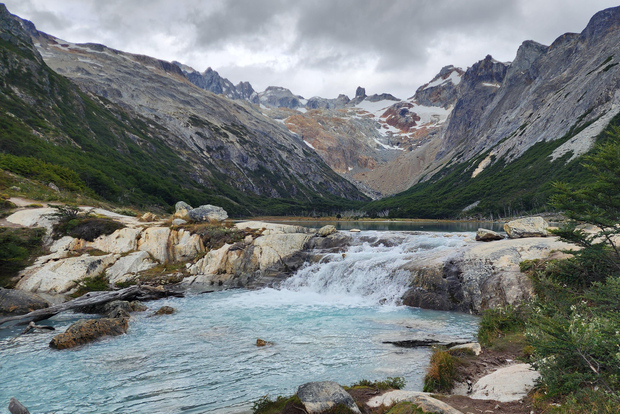 Ab Ushuaia: Feuerland Smaragdlagune Trekking Tour
