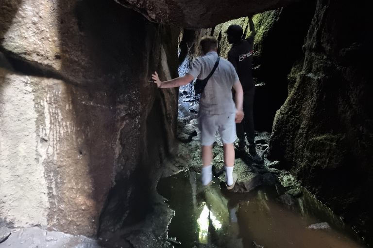 Kit-Mikayi Historical Stone Hiking Tour