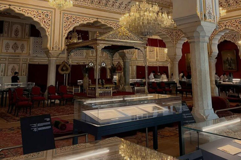 Jaipur City Palace Sightseeing by Private Car Tour Guide City Palace: Tour Guide + Car