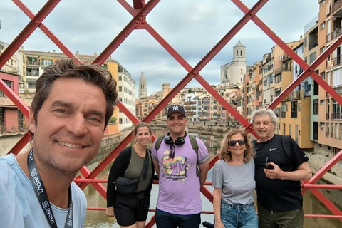 Private Montserrat, Girona & Costa Brava Tour from Barcelona