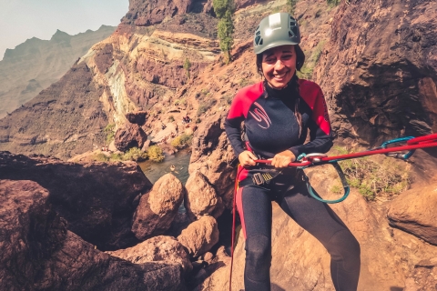Gran Canaria: Canyoning-avonturen bij Rainbow Rocks Ravine