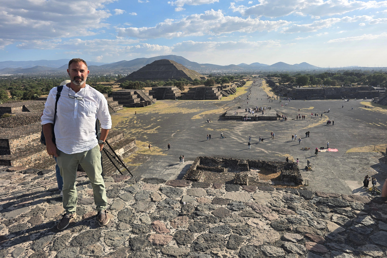 Mexico City: Teotihuacan, Basilica of Guadalupe & Magic Town Teotihuacan, Basilica & Magic Town with Buffet Lunch