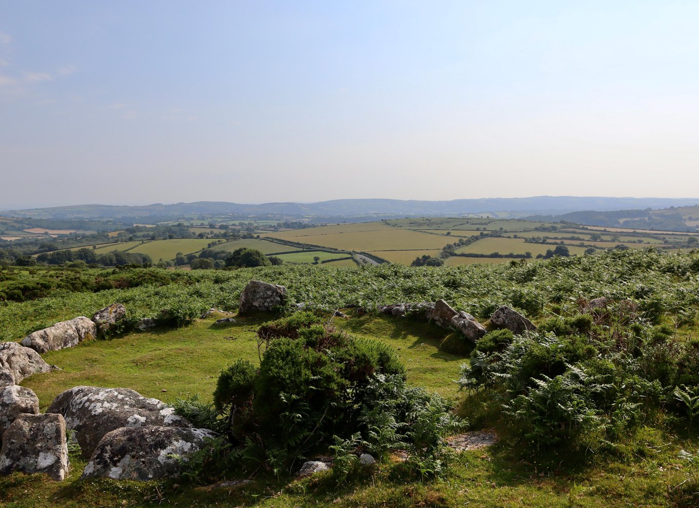 Dartmoor: Guidede byvandringer