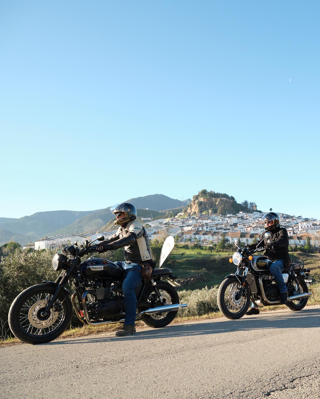 Andalusien: 4-tägige geführte Retro-Motorradtour mit Hotelübernachtung
