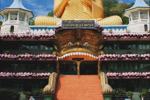 Sigiriya: Private Tuk-Tuk Tour with Massage and Workshops