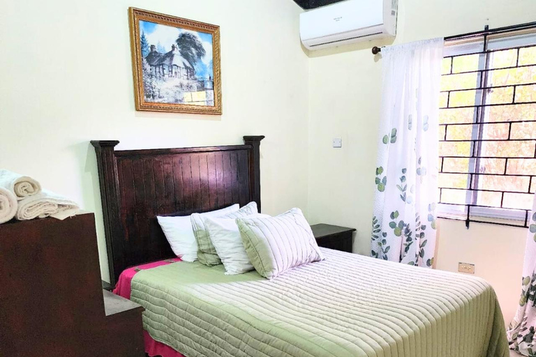 Vacation Rental Home In Jamaica Martha Brae Trelawny.