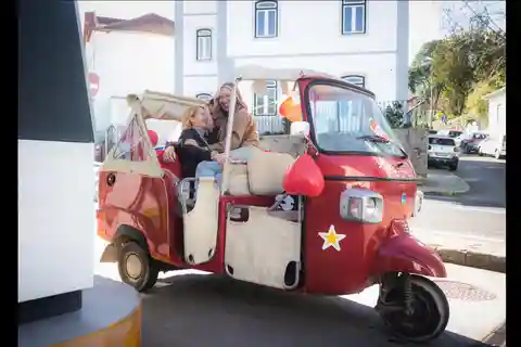 Sintra: Geschiedenis en hoogtepunten Tuk-Tuk Tour met gids en gebakje