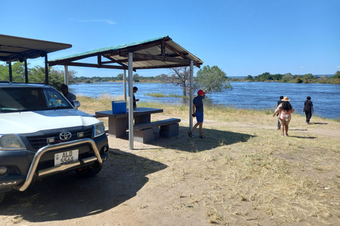 Livingstone: Mosi-oa-Tunya Park Safari and Zipline Tour