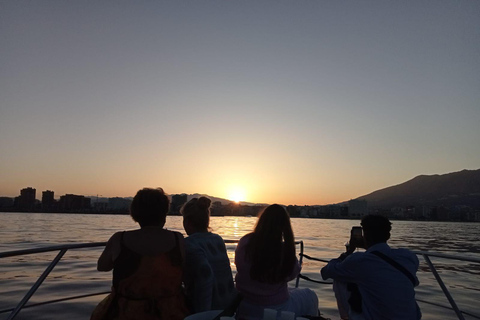 كوستا ديل سول: أفضل رحلة بحرية عند غروب الشمس من فوينخيرولا