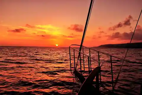Argostoli: Sunset Cruise with Swim Stops, Dinner, and Wine