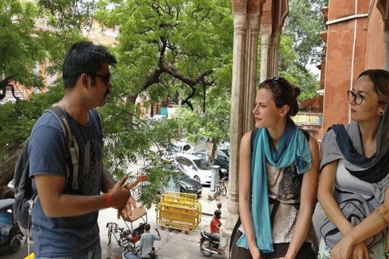 Les joyaux cachés de Jaipur avec un habitant (visite d'une demi-journée en voiture climatisée)